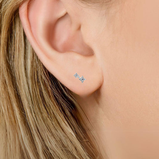 Illuminess™ Moissanite Sterling Silver Shooting Star Studs