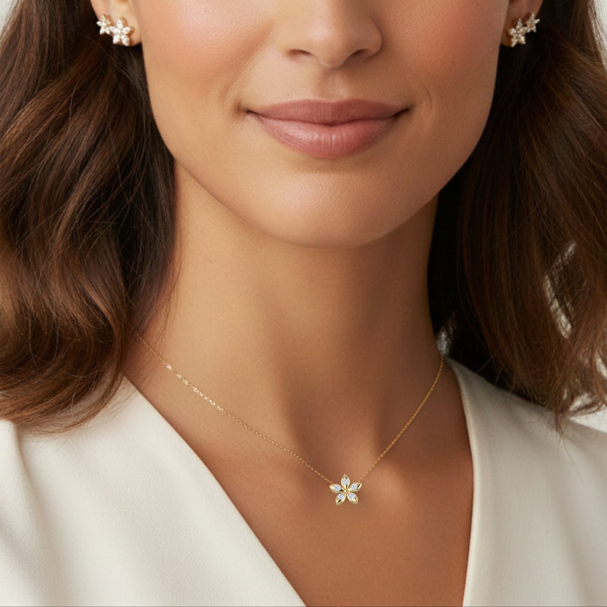 Luxury gold vermeil flower pendant necklace for women. High-quality botanical jewelry by Bloomtine, featuring a dainty 18k gold plated floral charm